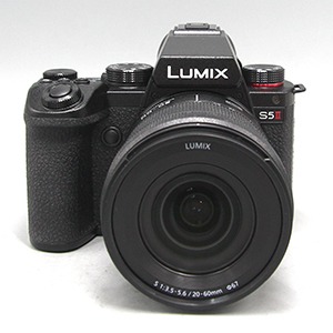 파나소닉 Panasonic LUMIX S5 II + 20-60mm F3.5-5.6